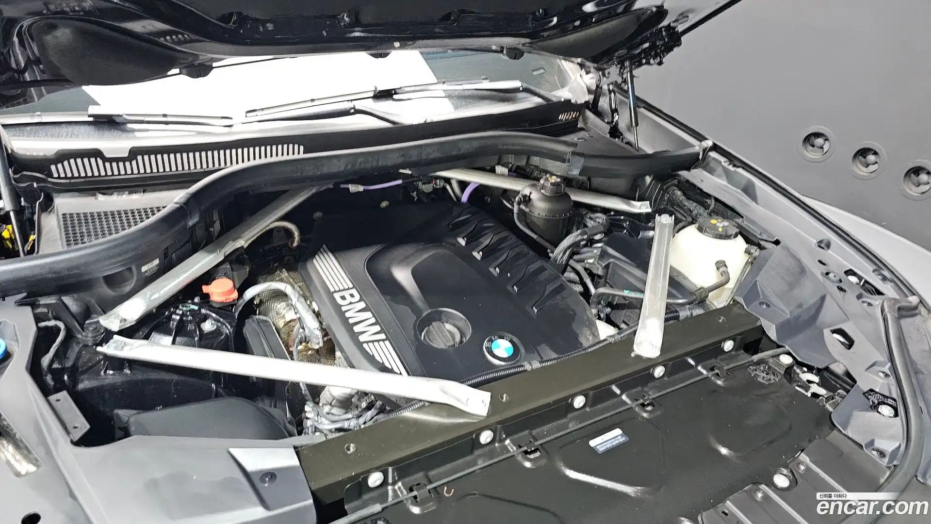 X5 BMW 2024.0-OUTER-006