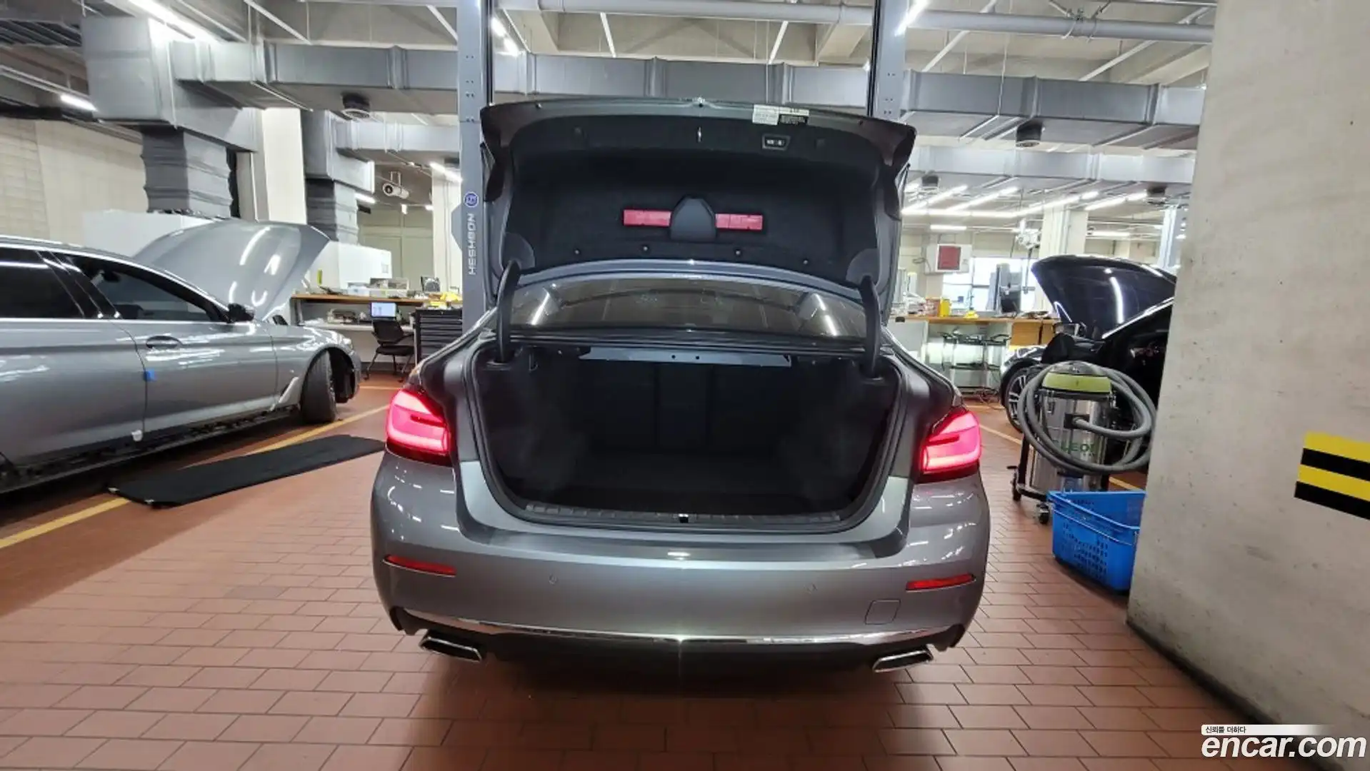 5-Series BMW 2023.2-OPTION-016