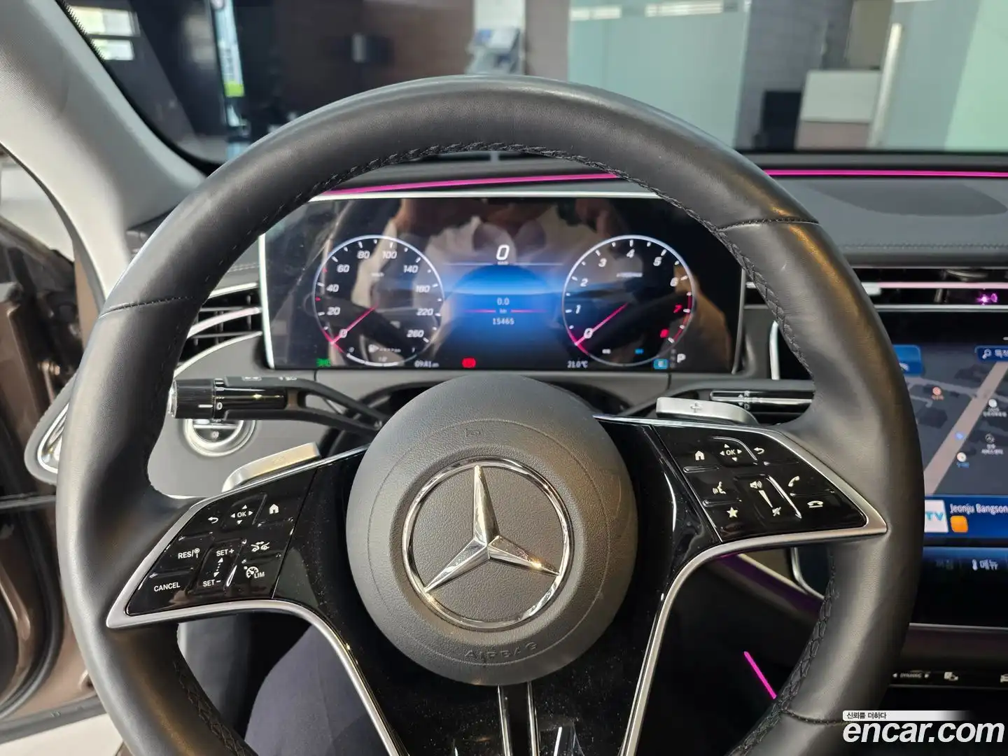 E-Class Mercedes-Benz 2025.4-OPTION-018
