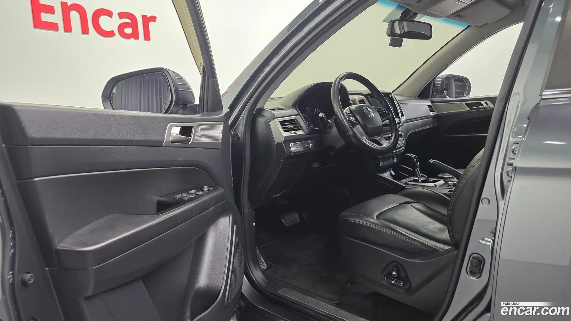 Rexton KG Mobility 2018.5-OPTION-015