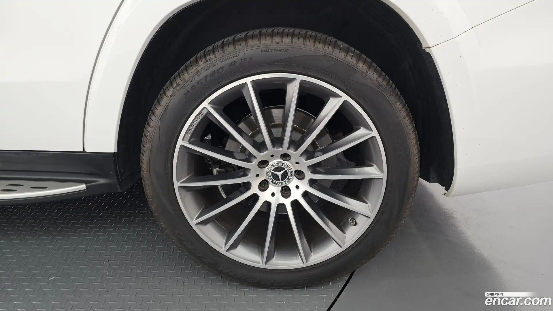 GLS-Class Mercedes-Benz 2017.9-OUTER-031