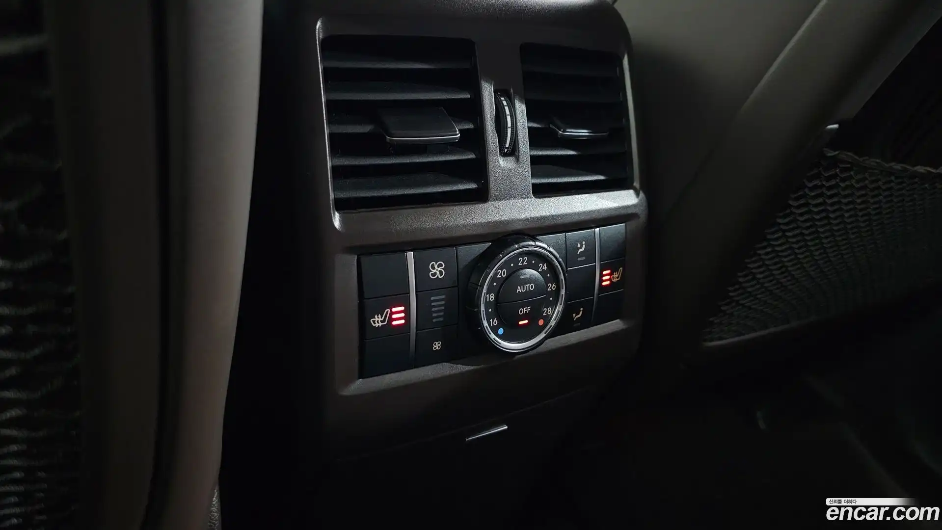 GLS-Class Mercedes-Benz 2017.9-OPTION-044