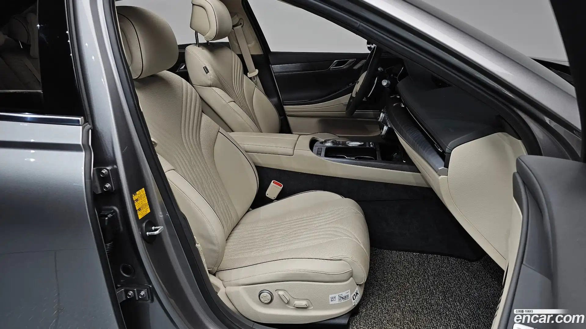 G80 Genesis 2021.3-INNER-036