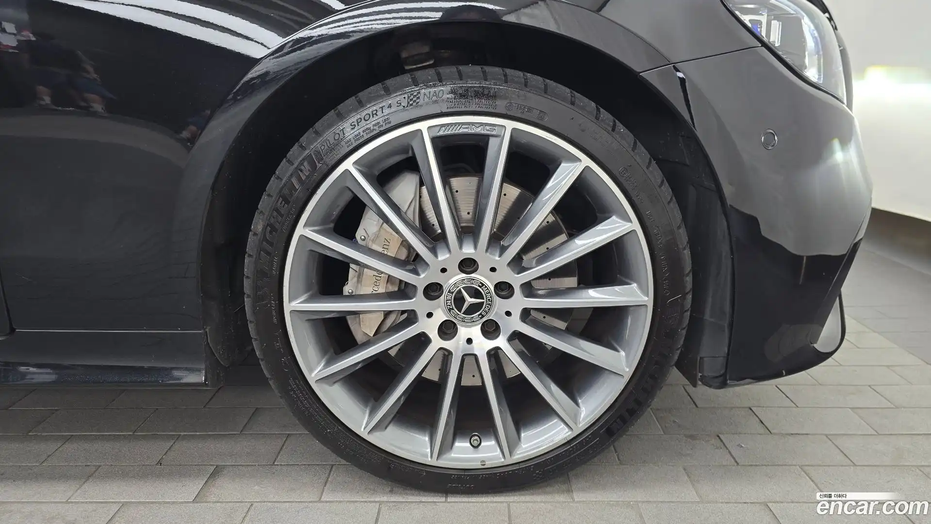 E-Class Mercedes-Benz 2021.3-OUTER-031