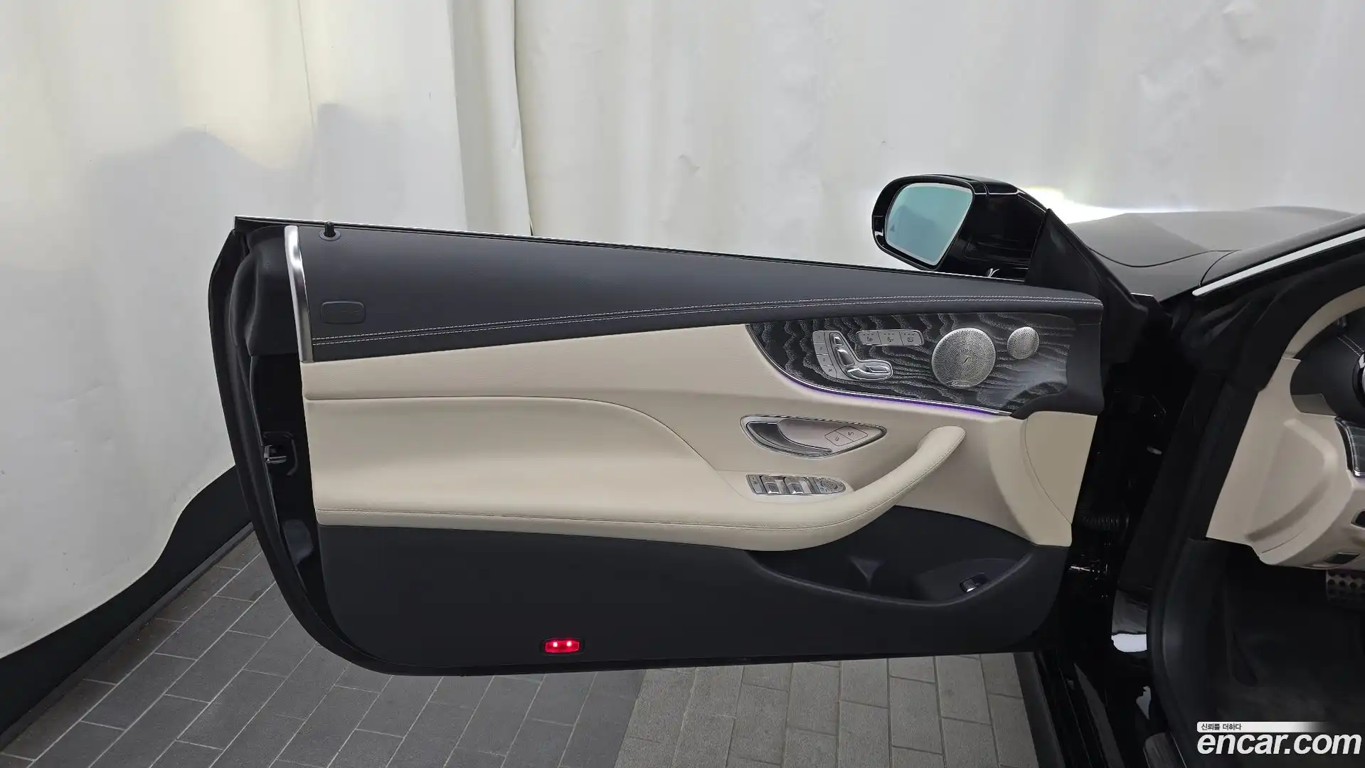 E-Class Mercedes-Benz 2021.3-INNER-034