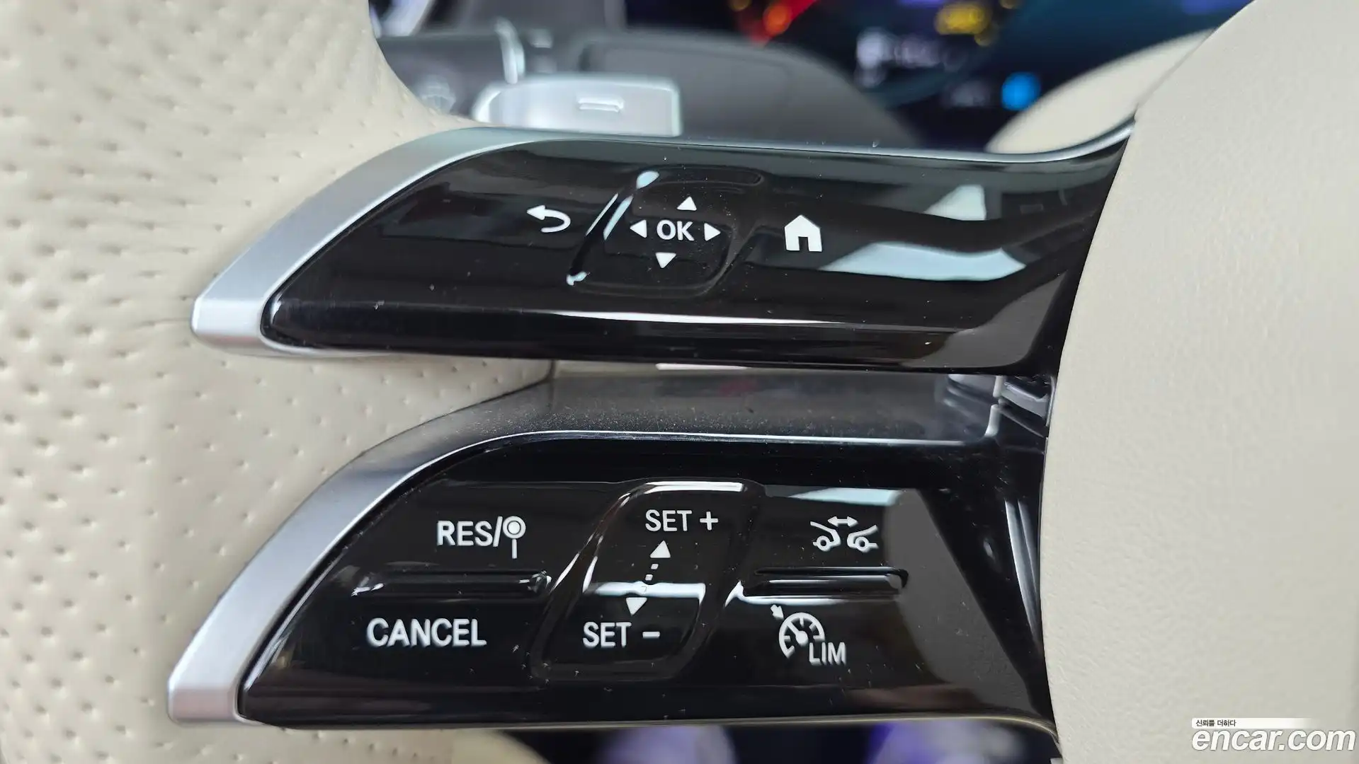E-Class Mercedes-Benz 2021.3-OPTION-042