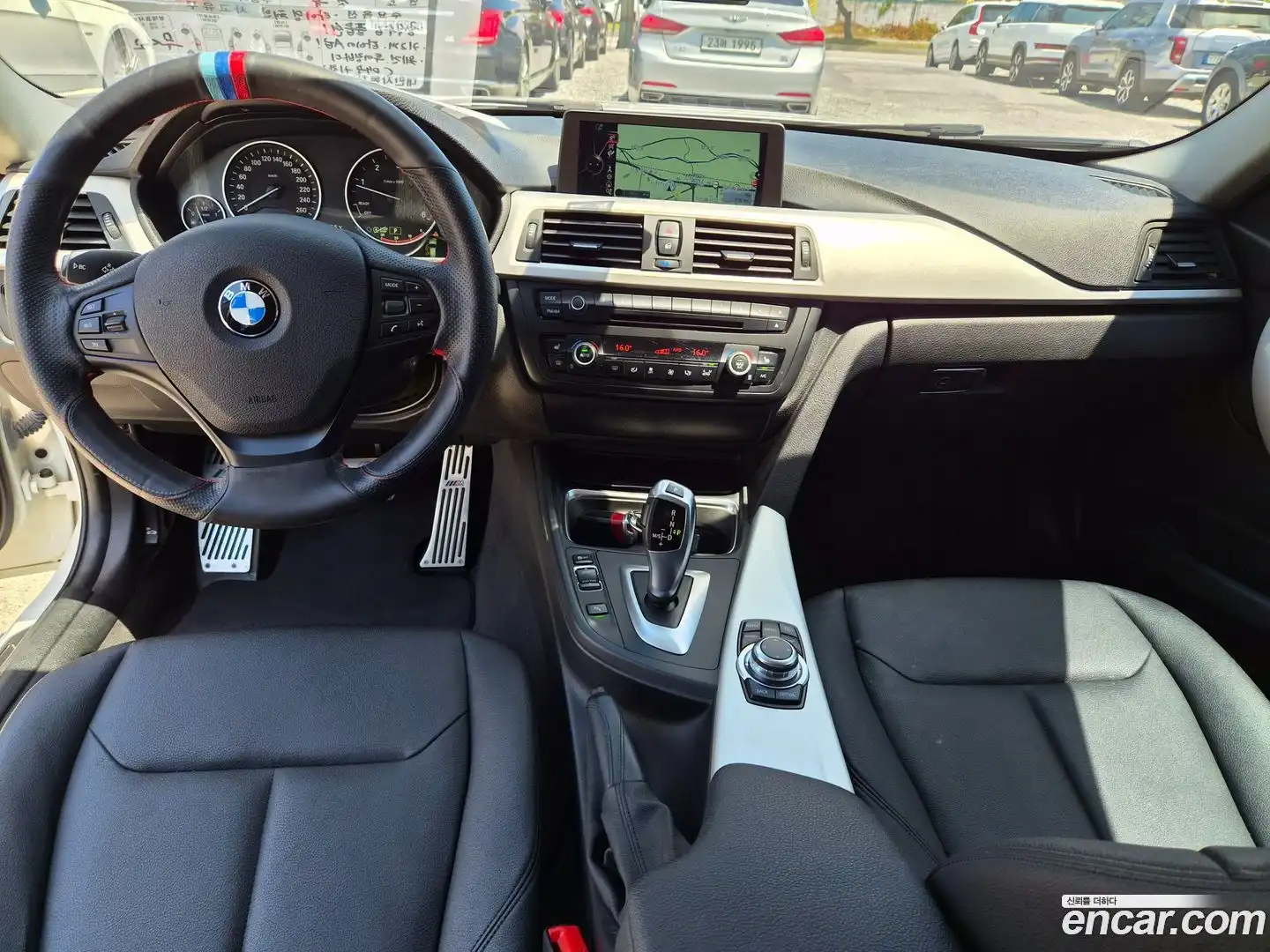 3-Series BMW 2013.9-INNER-010