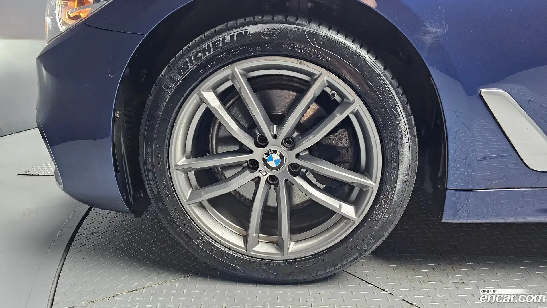 5-Series BMW 2017.11-OUTER-005