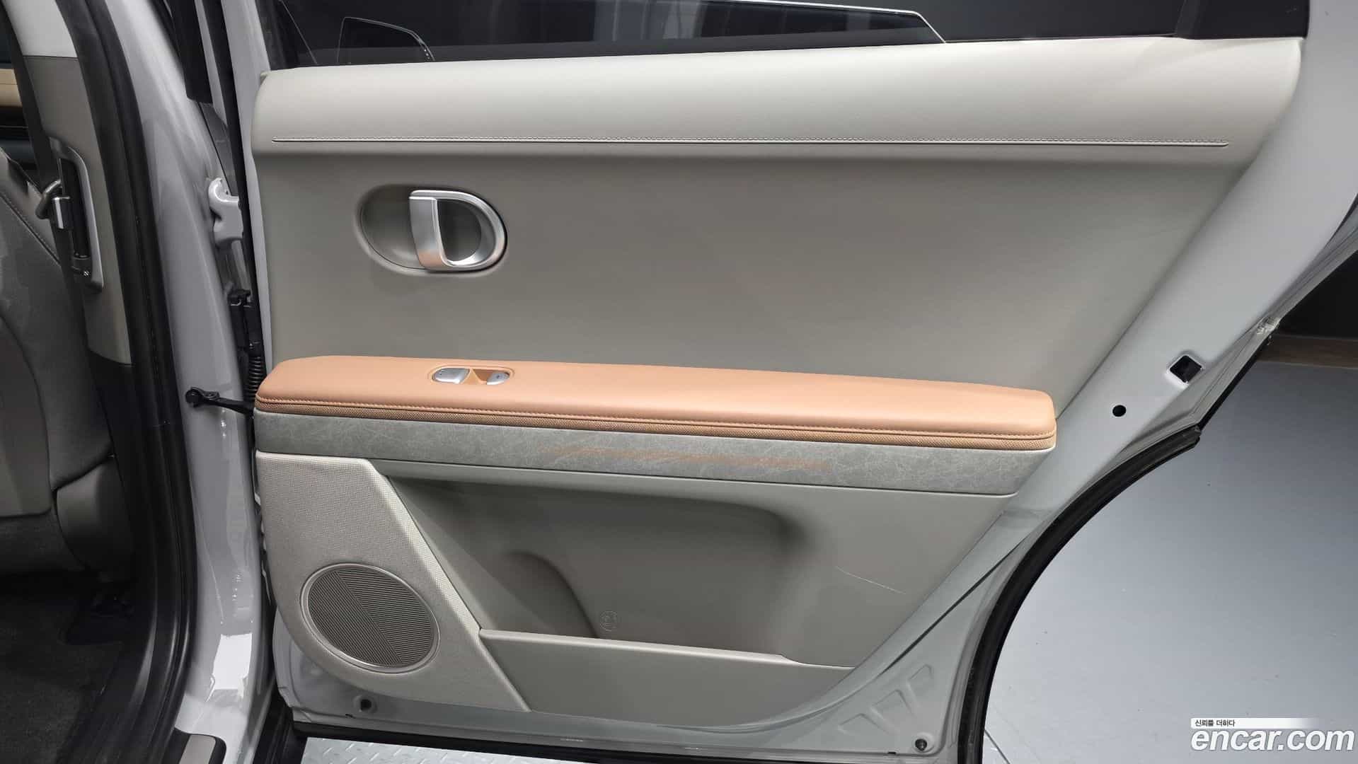 Ioniq5 Hyundai 2021.8-INNER-034