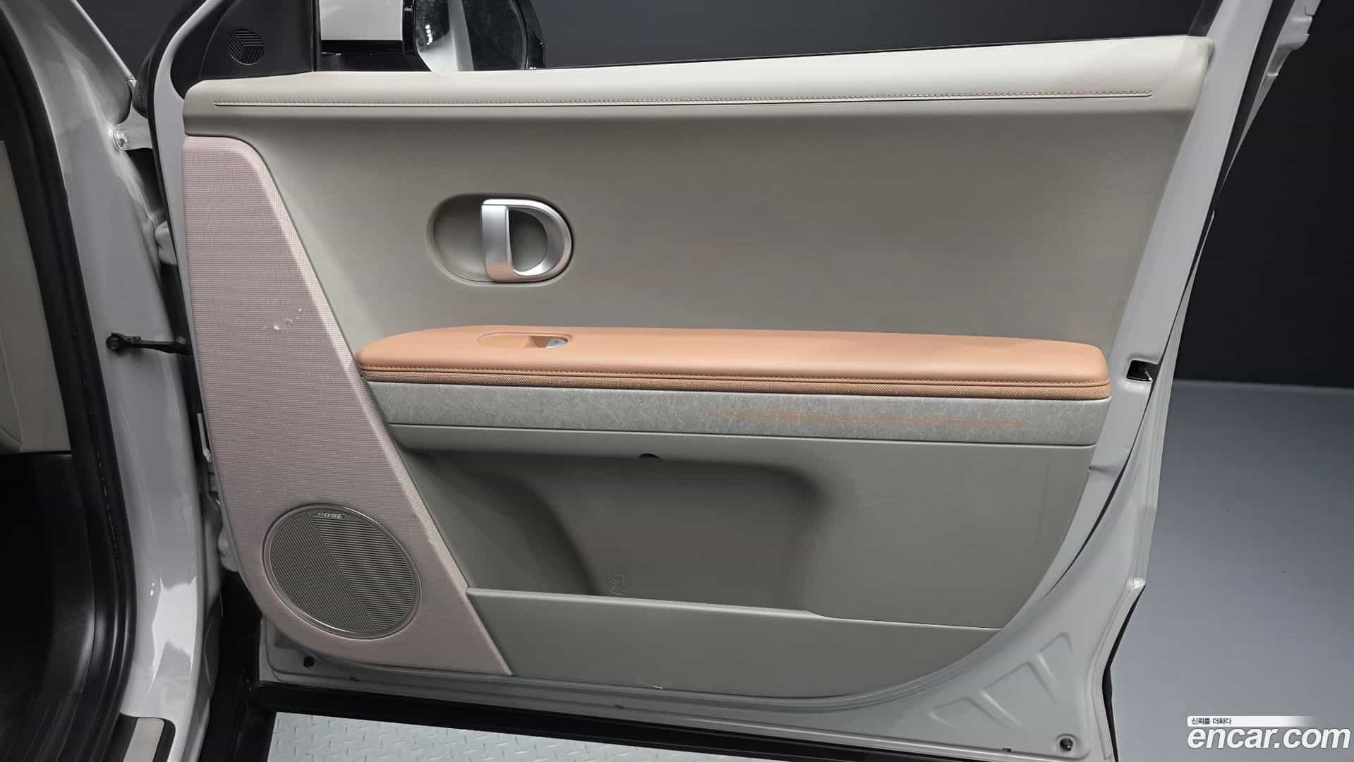 Ioniq5 Hyundai 2021.8-INNER-035