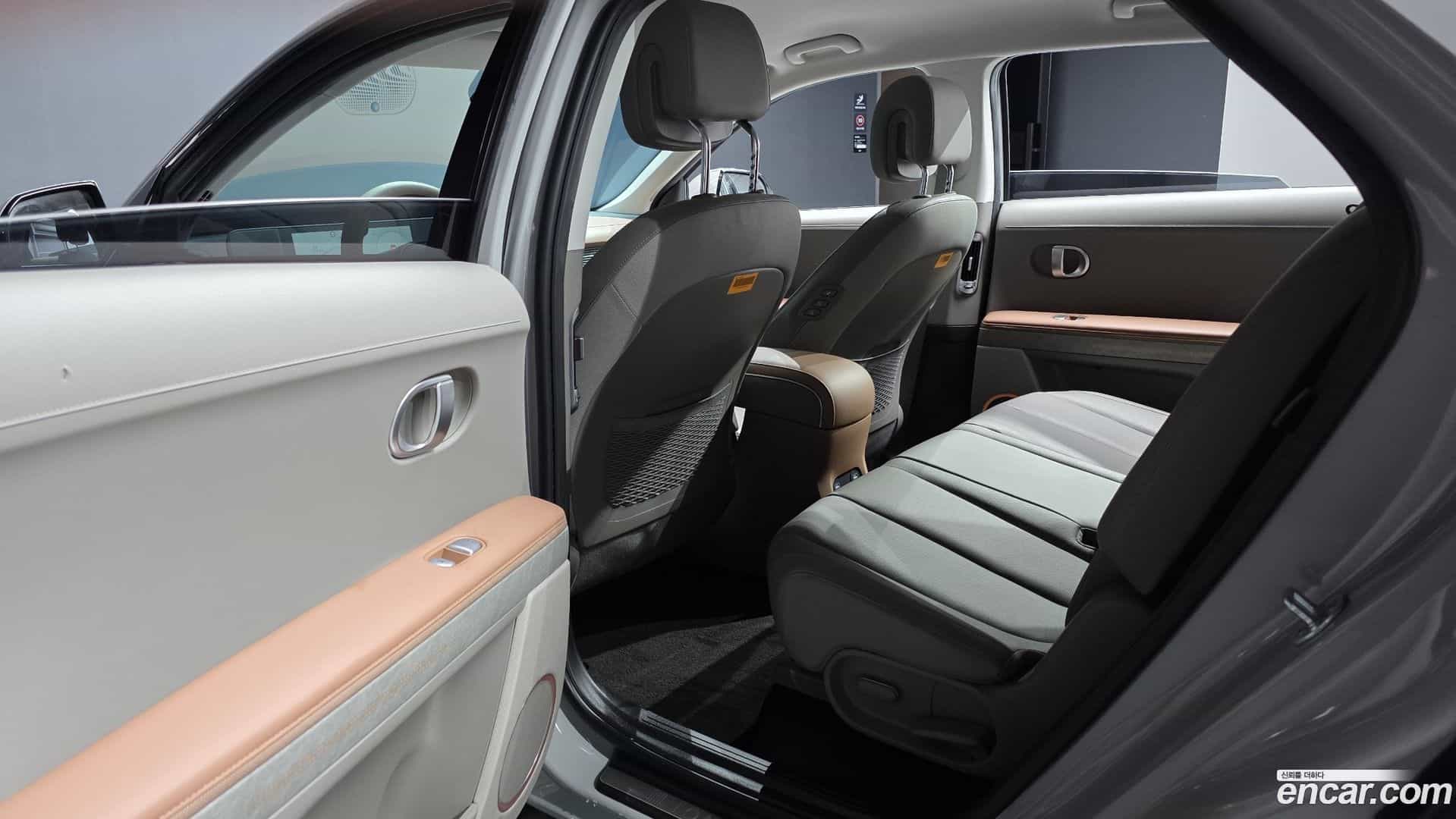 Ioniq5 Hyundai 2021.8-INNER-036