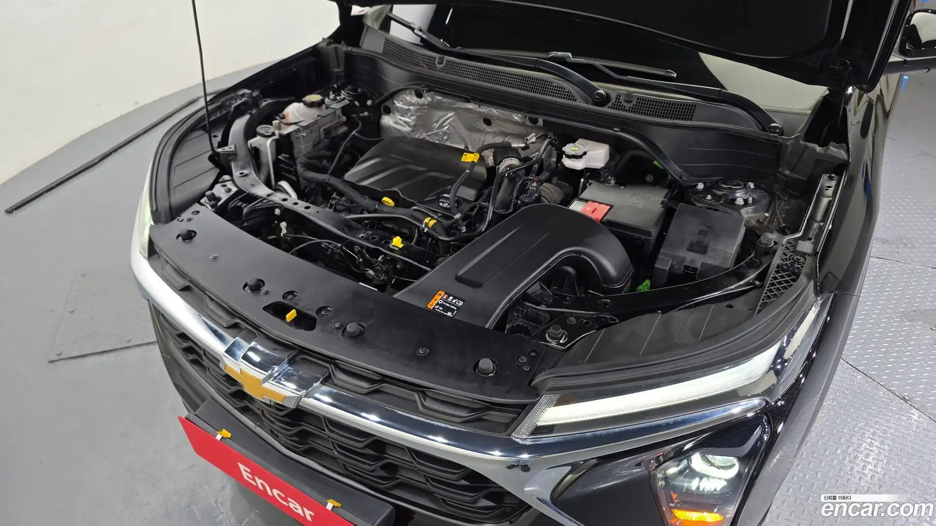 Trax Chevrolet 2023.4-OUTER-006