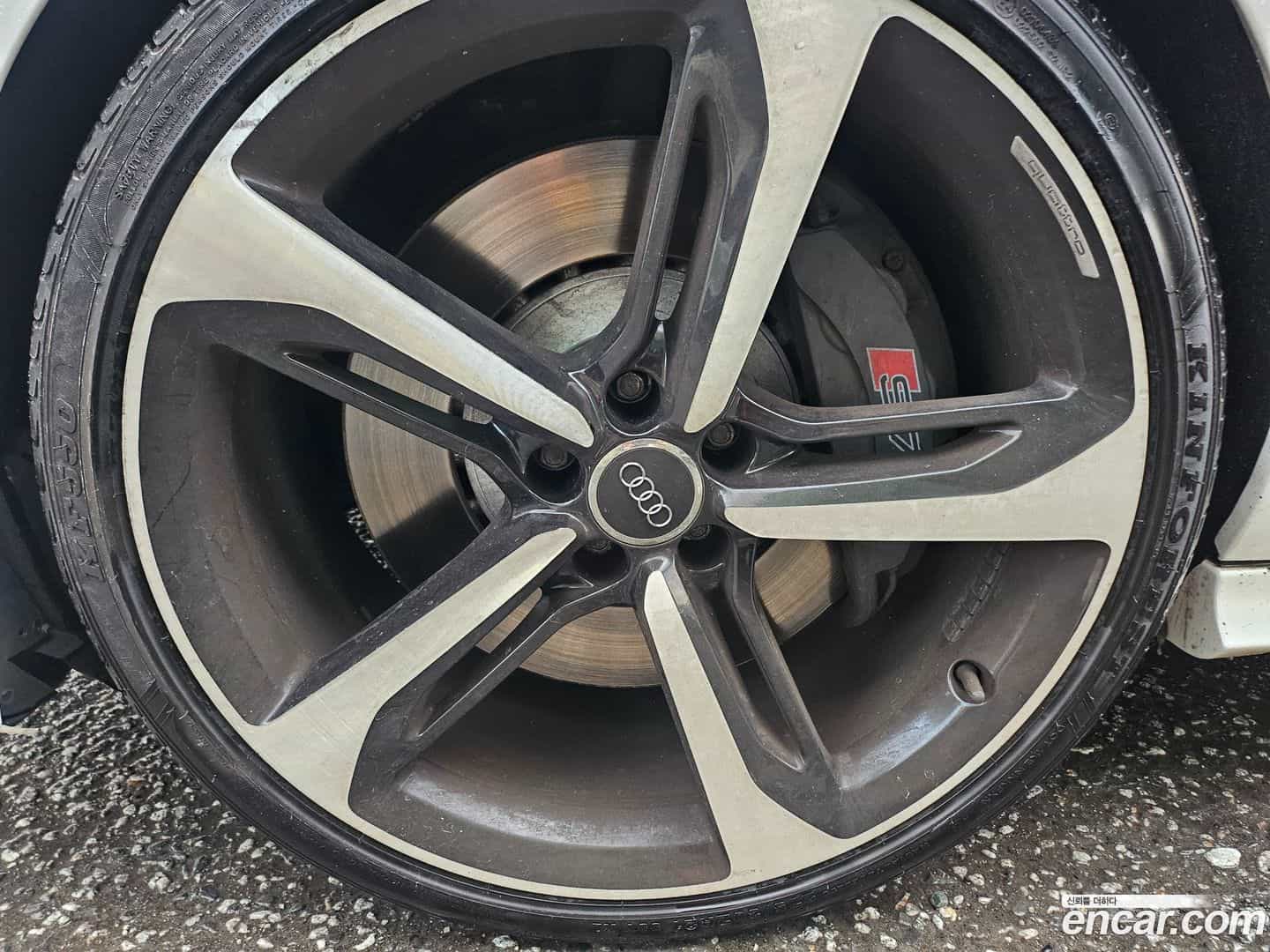 S7 Audi 2012.10-OUTER-003