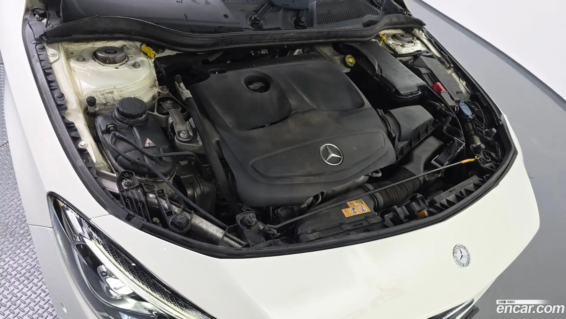 CLA-Class Mercedes-Benz 2017.5-OUTER-006