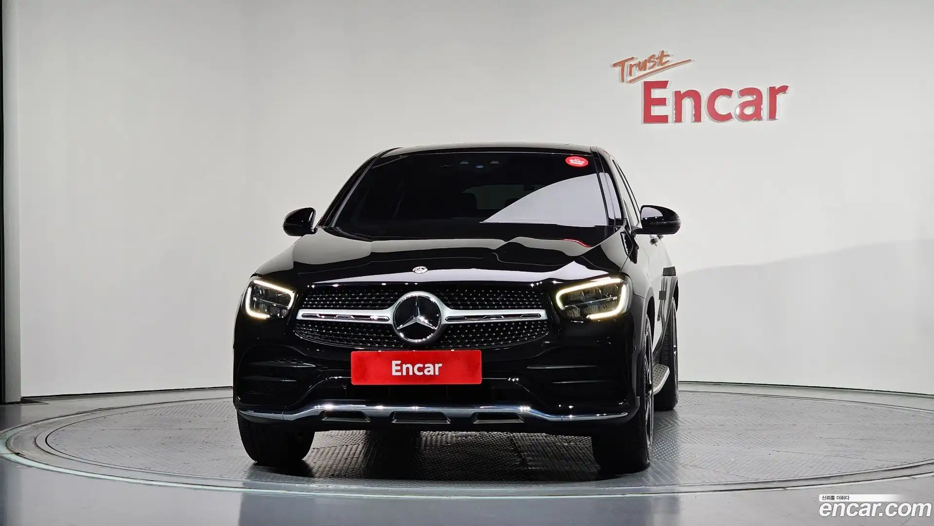 GLC-Class Mercedes-Benz 2020.1-OUTER-003