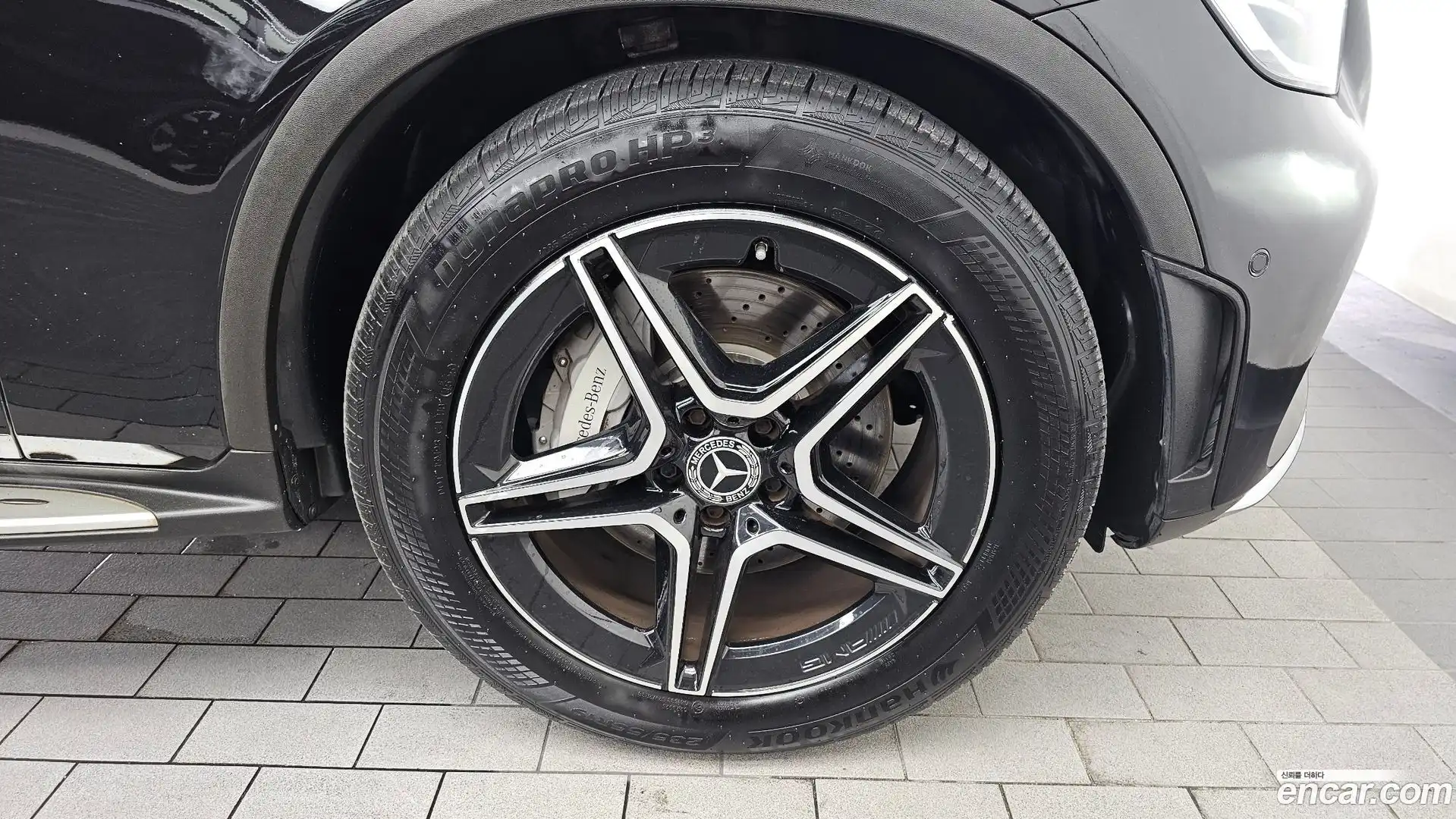 GLC-Class Mercedes-Benz 2020.1-OUTER-031
