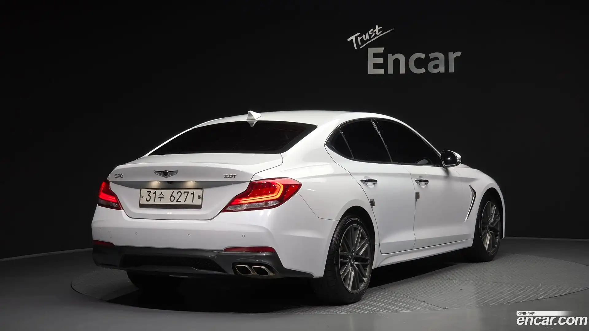G70 Genesis 2018.6-OUTER-002
