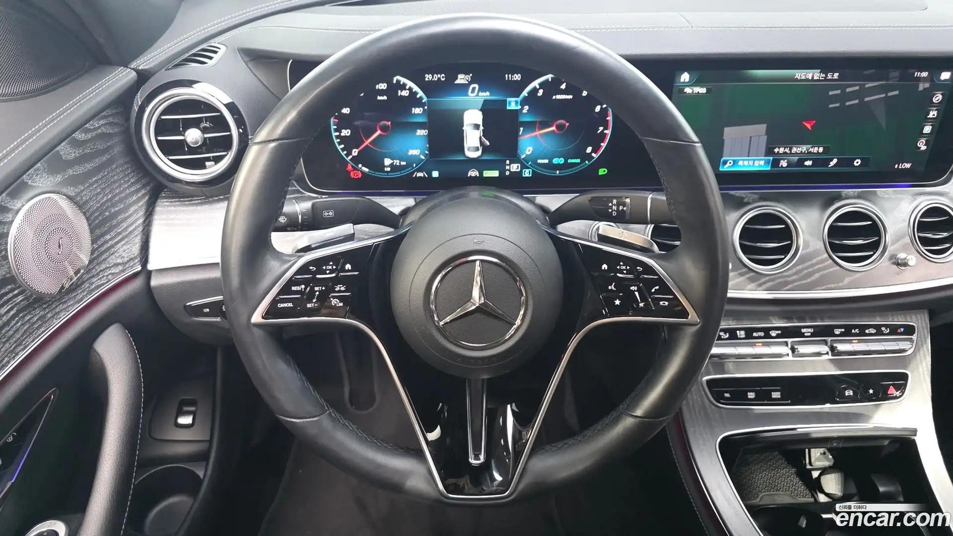 E-Class Mercedes-Benz 2022.4-OPTION-017
