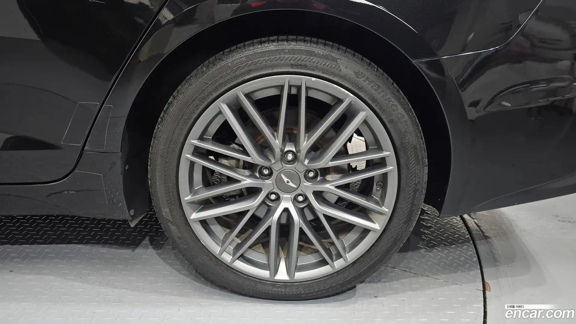 G70 Genesis 2018.7-OUTER-031