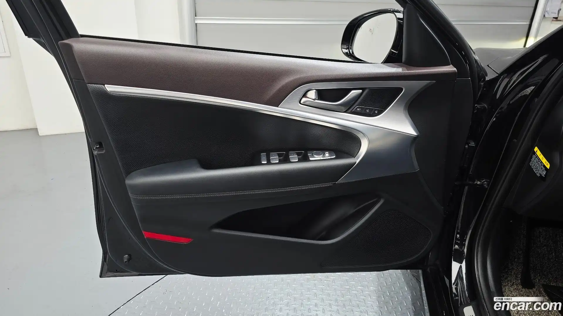 G70 Genesis 2018.7-INNER-034