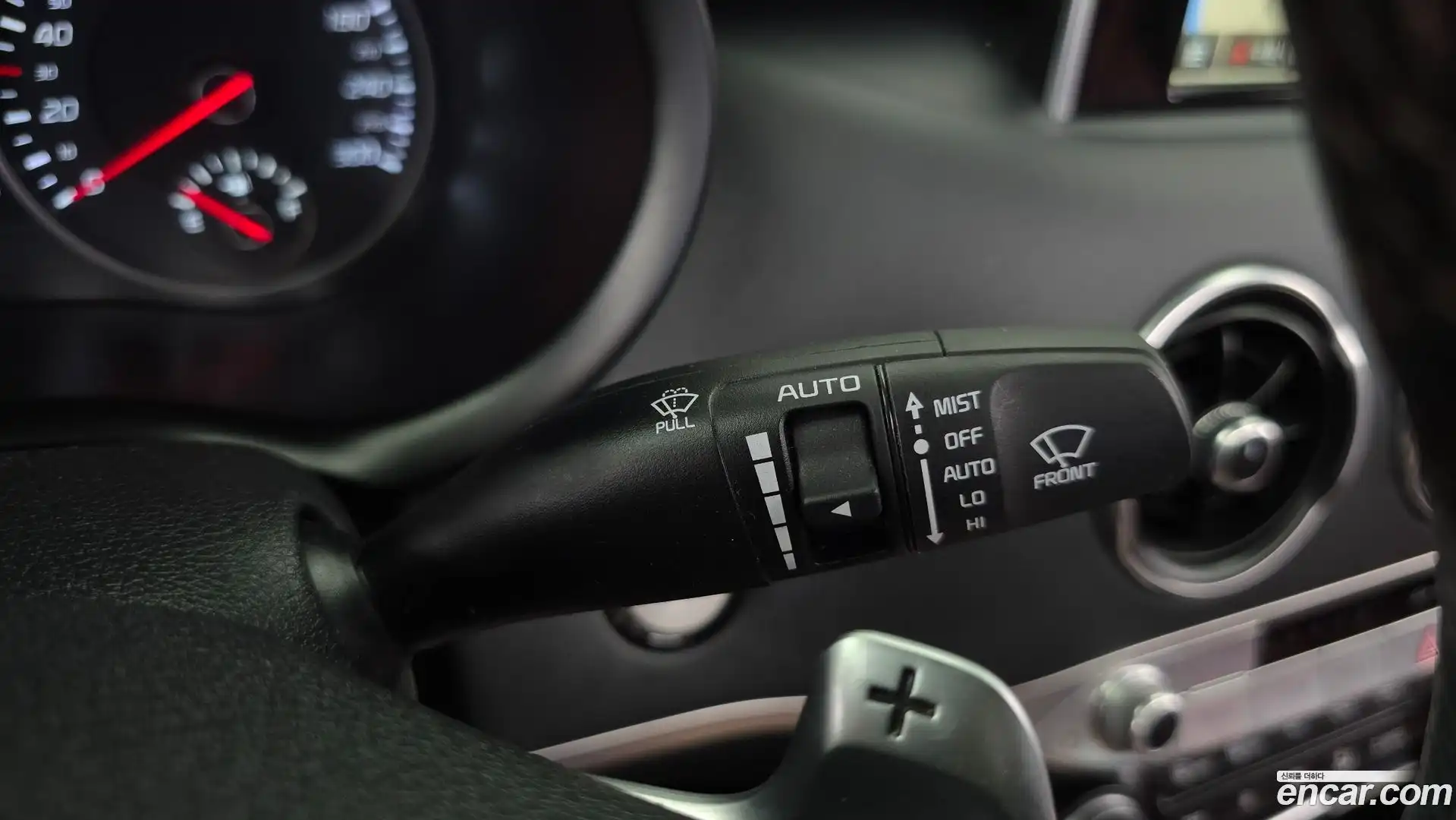 Stinger Kia 2017.5-OPTION-040