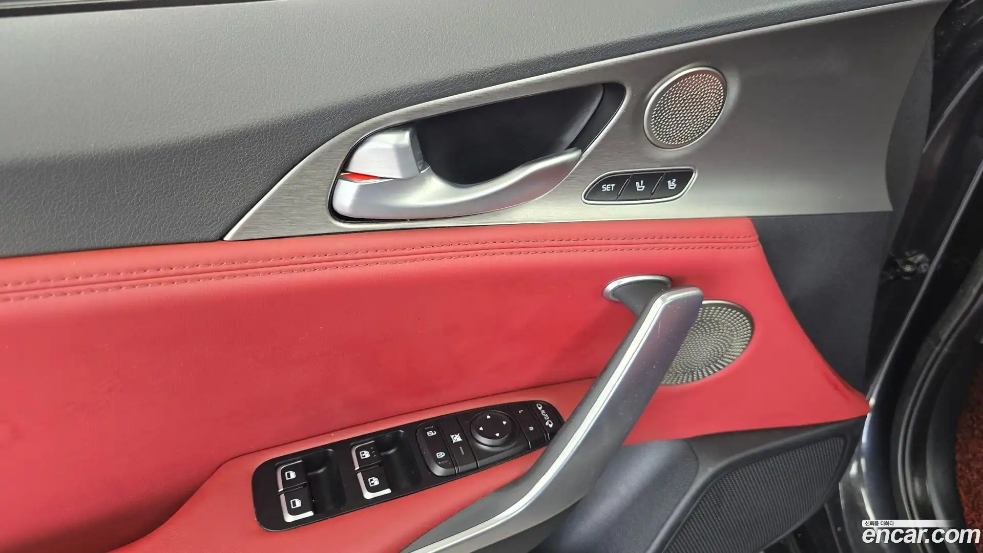 Stinger Kia 2017.5-OPTION-041