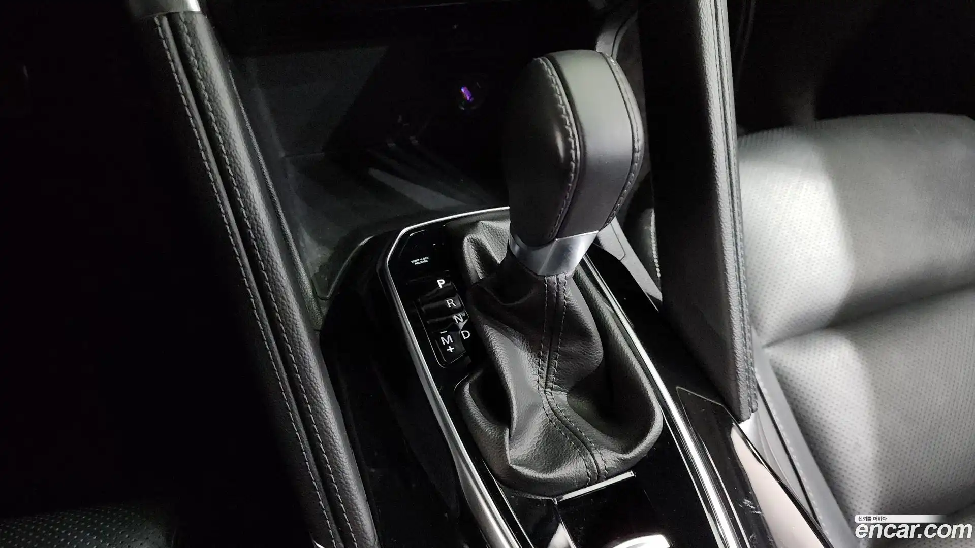 QM6 Renault Korea 2019.6-INNER-009