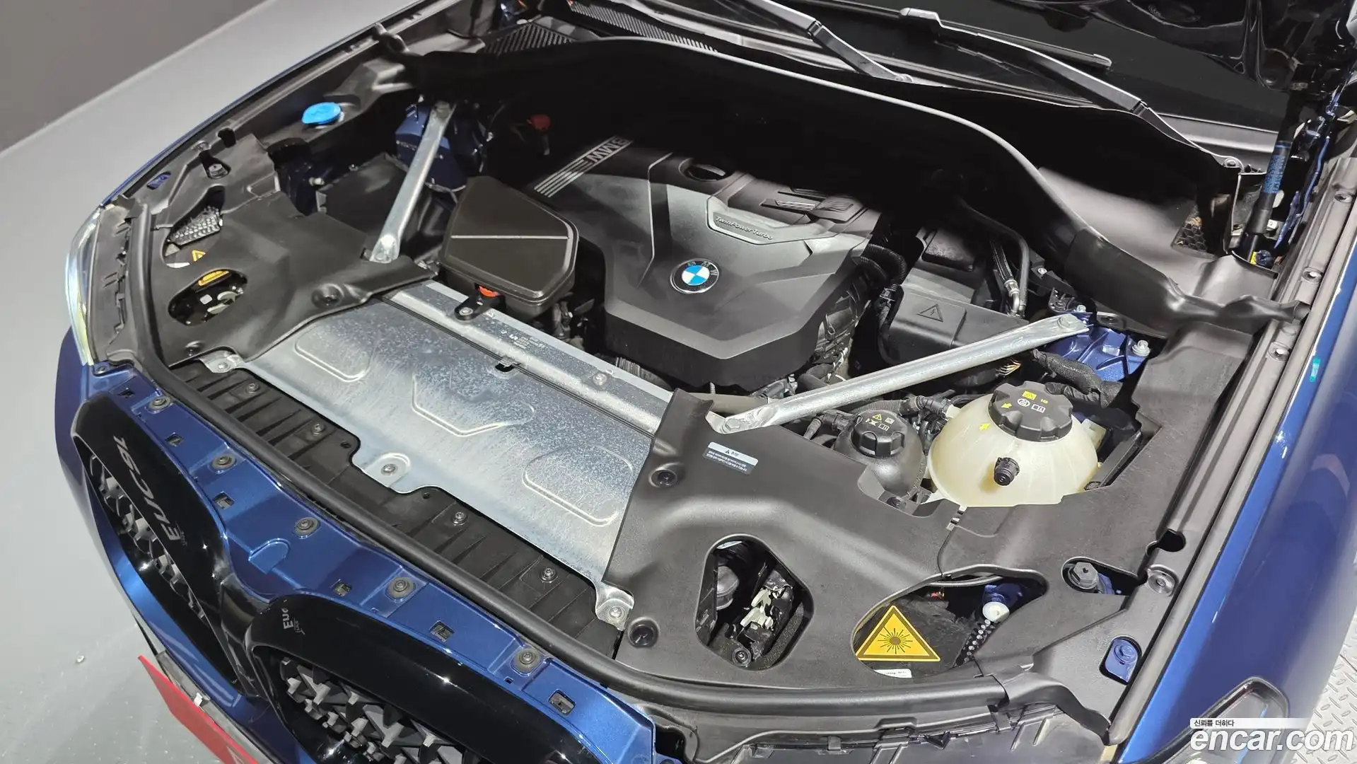 X4 BMW 2023.11-OUTER-006