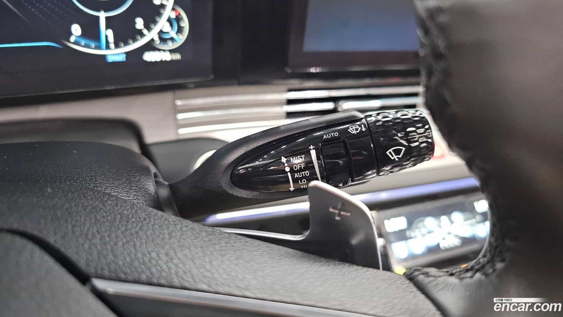 Grandeur Hyundai 2022.5-OPTION-021