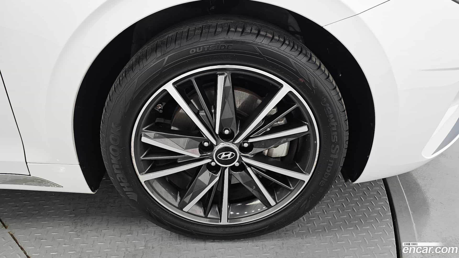 Grandeur Hyundai 2022.5-OUTER-031