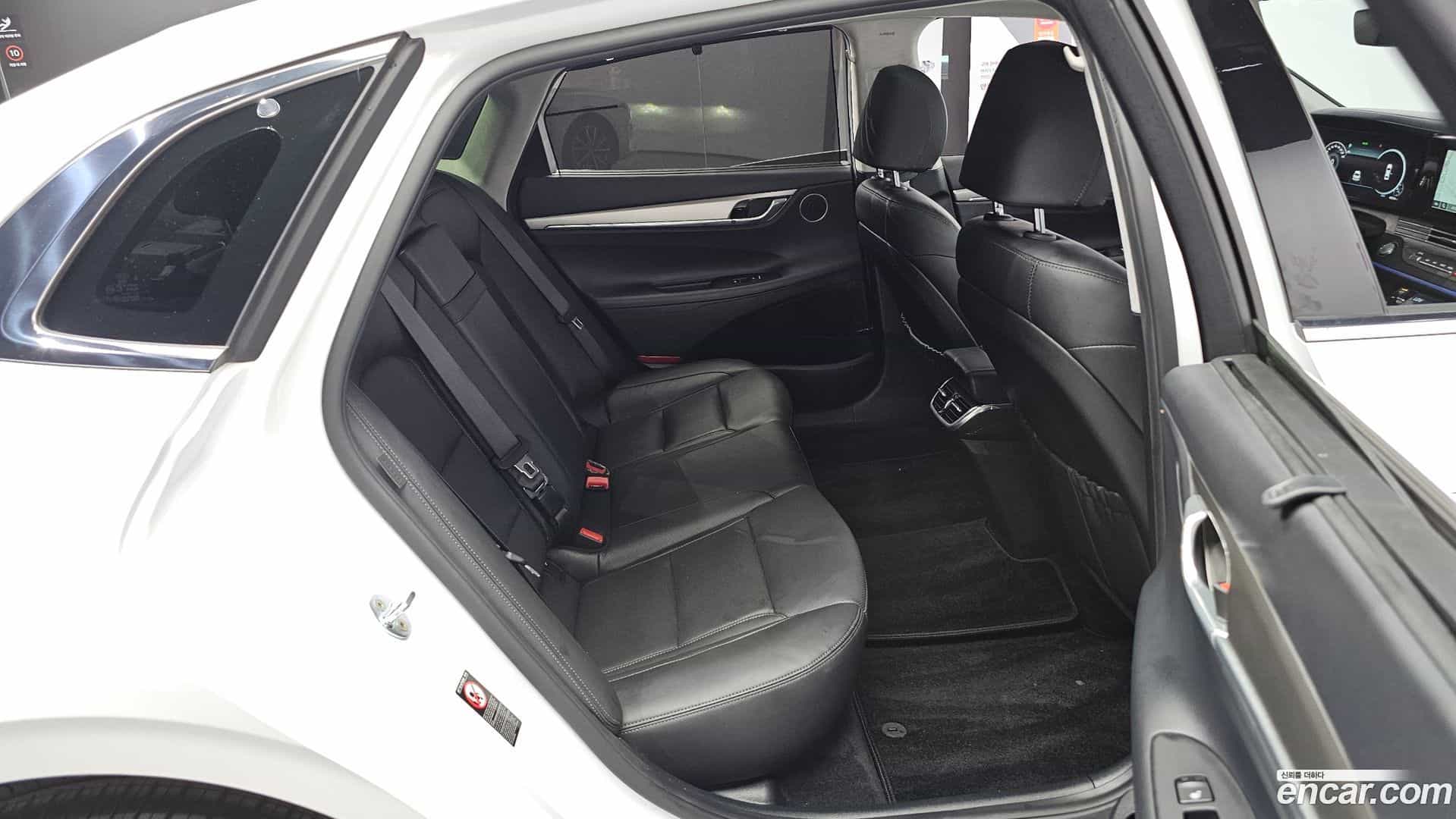 Grandeur Hyundai 2022.5-INNER-036