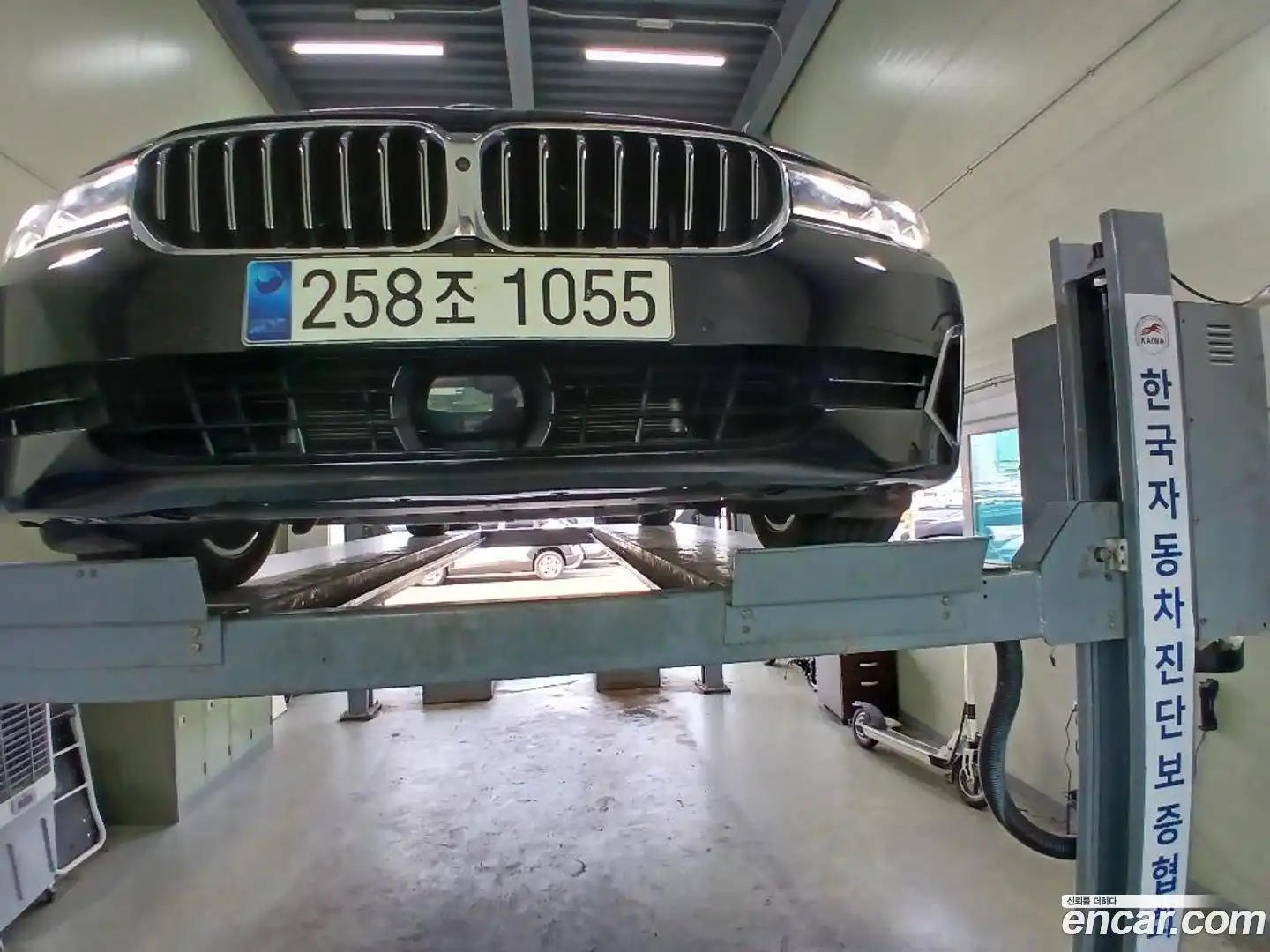 5-Series BMW 2023.5-OUTER-001