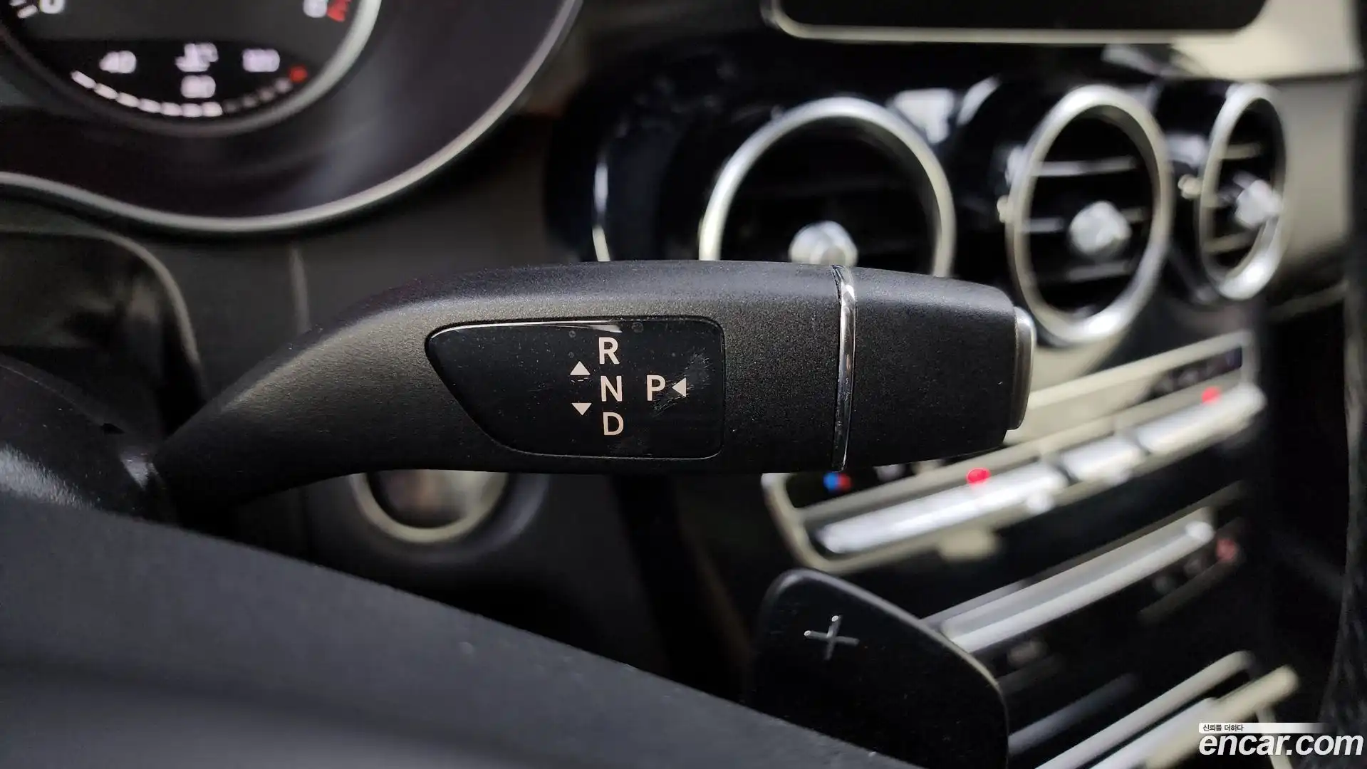 C-Class Mercedes-Benz 2016.4-INNER-009