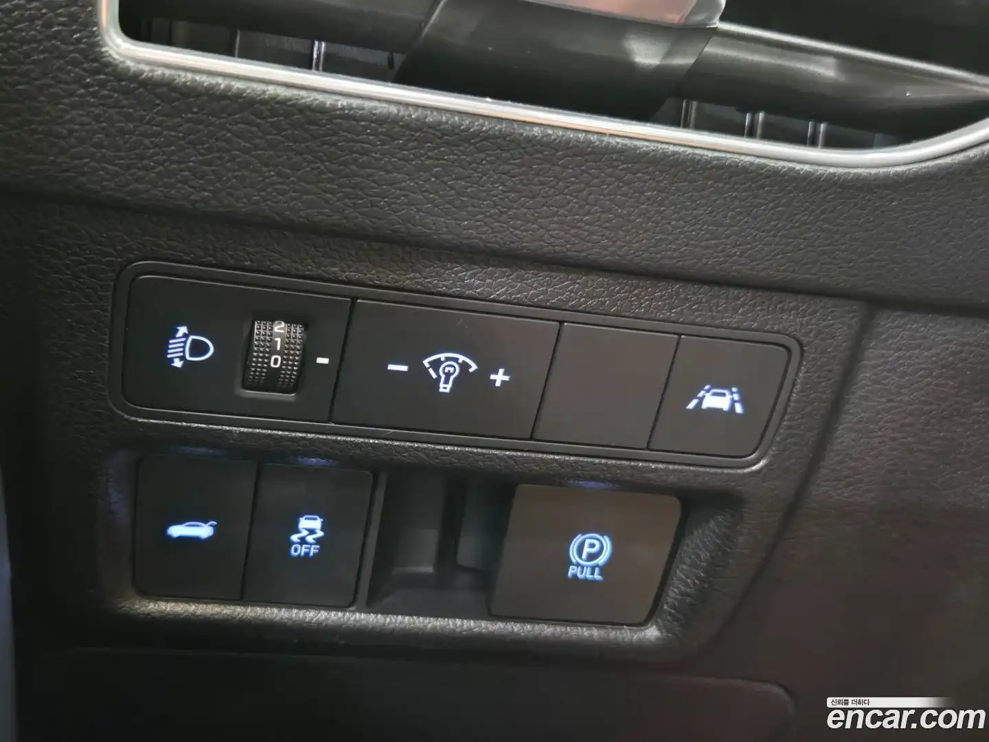 Sonata Hyundai 2019.4-OPTION-017