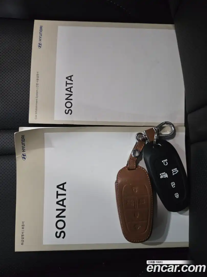 Sonata Hyundai 2019.4-OPTION-024