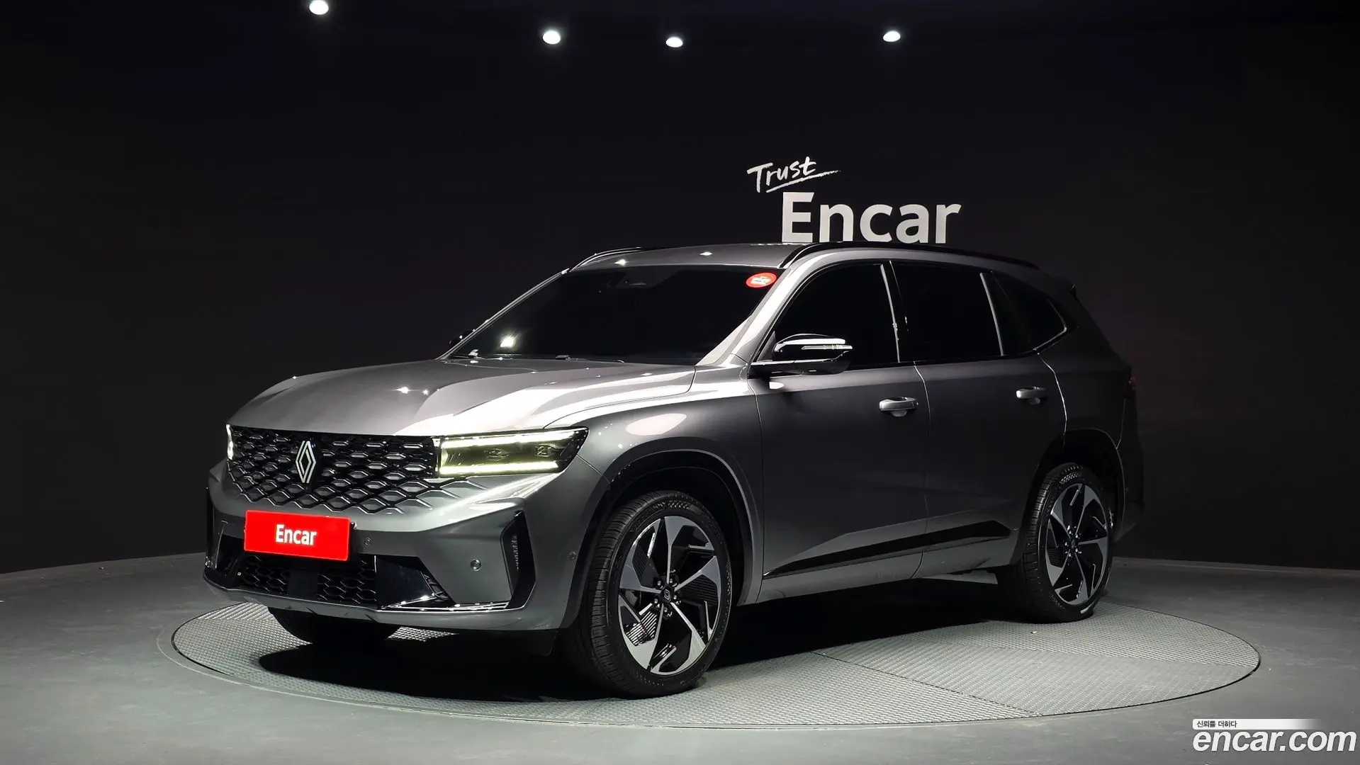 Main__Slider__Photo:Grand Koleos Renault Korea 2025.11-0