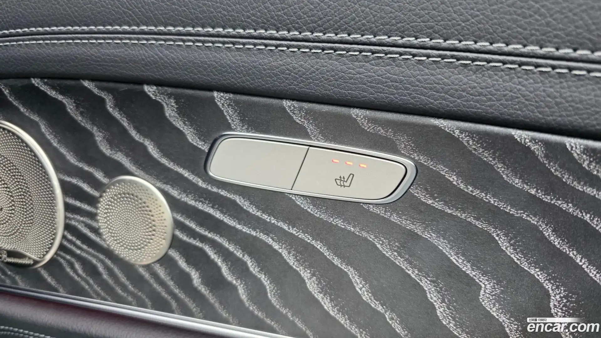 E-Class Mercedes-Benz 2022.5-OPTION-023