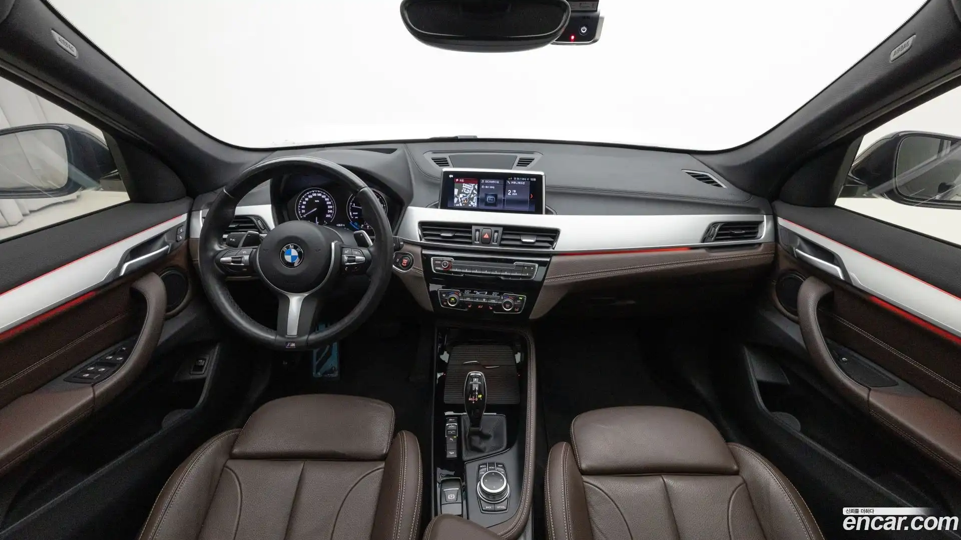 X1 BMW 2021.10-INNER-009