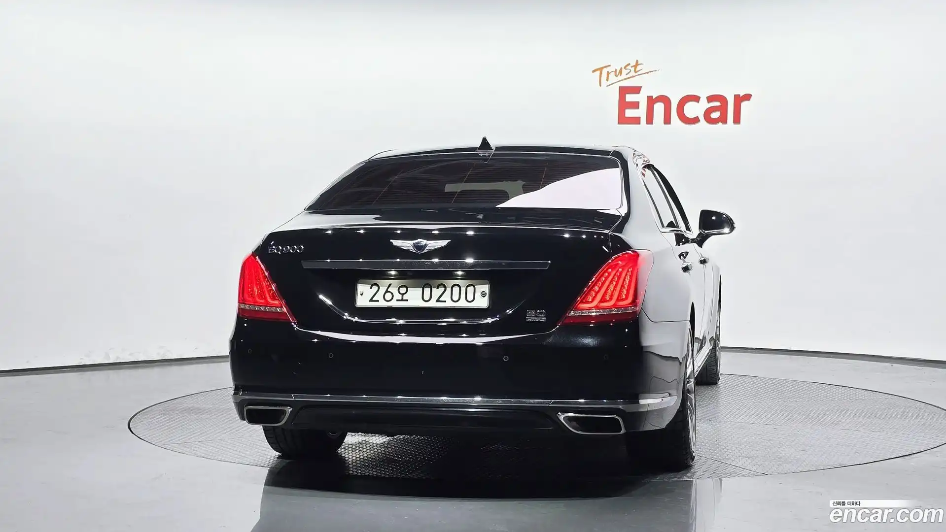 EQ900 Genesis 2016.8-OUTER-004