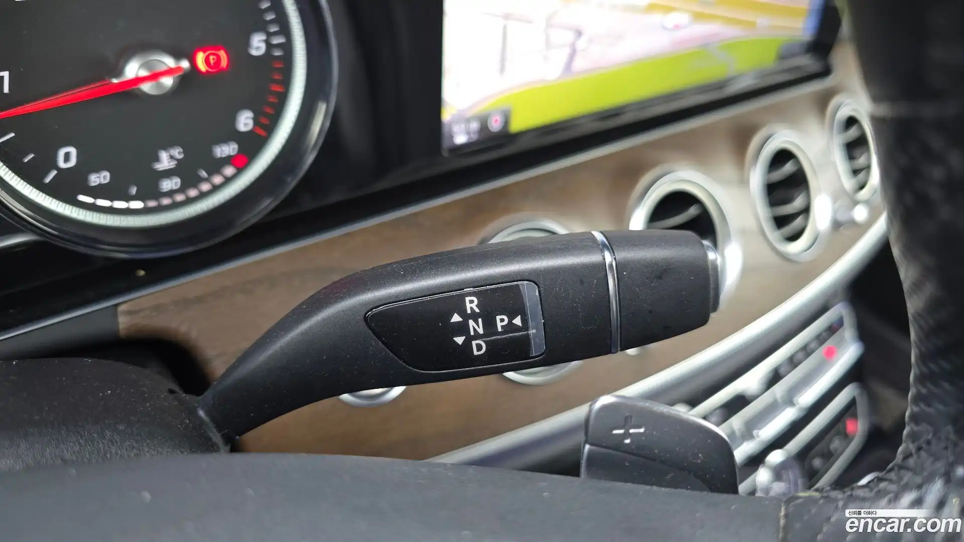 E-Class Mercedes-Benz 2017.3-INNER-009