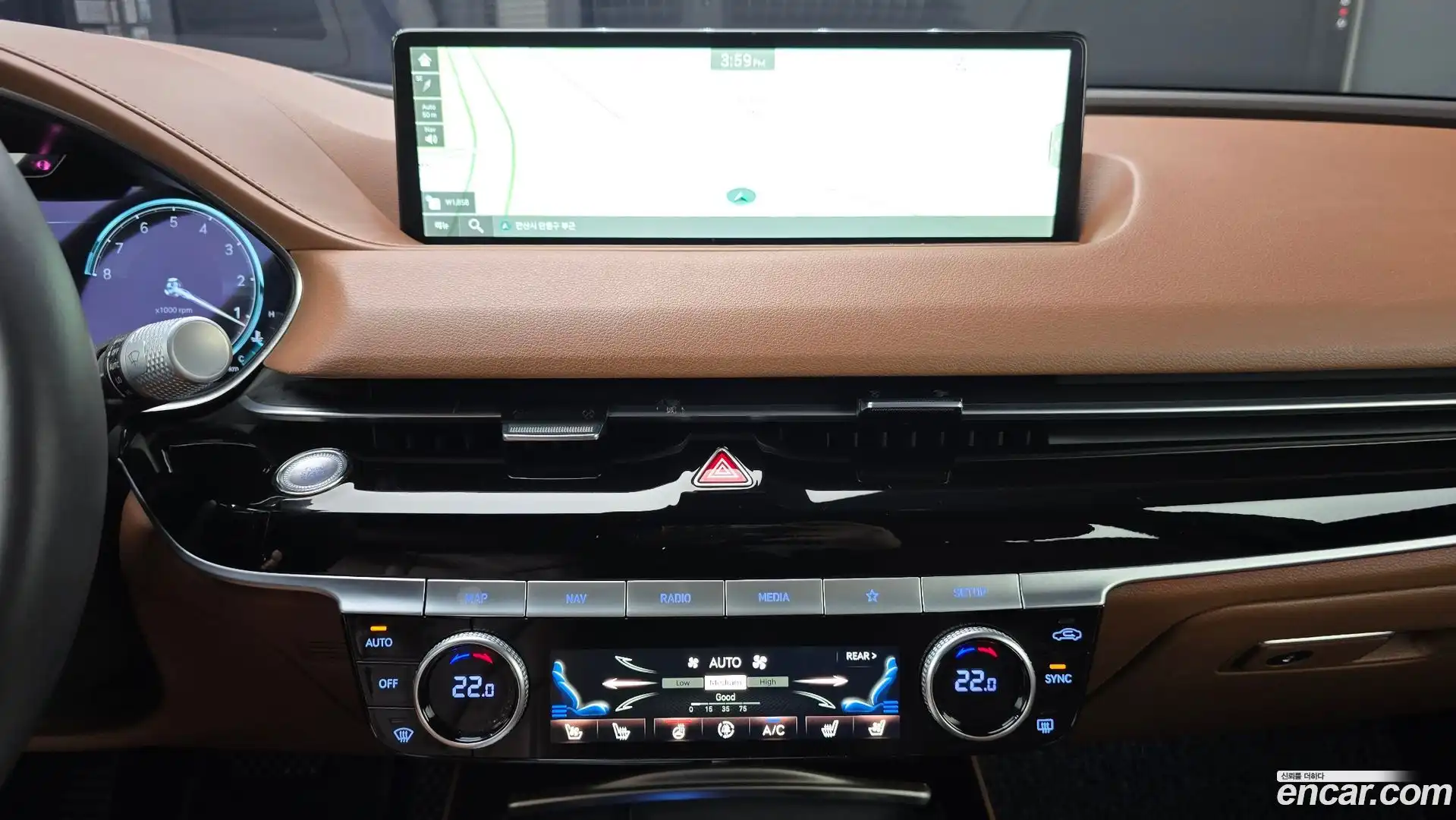 G80 Genesis 2022.8-OPTION-024