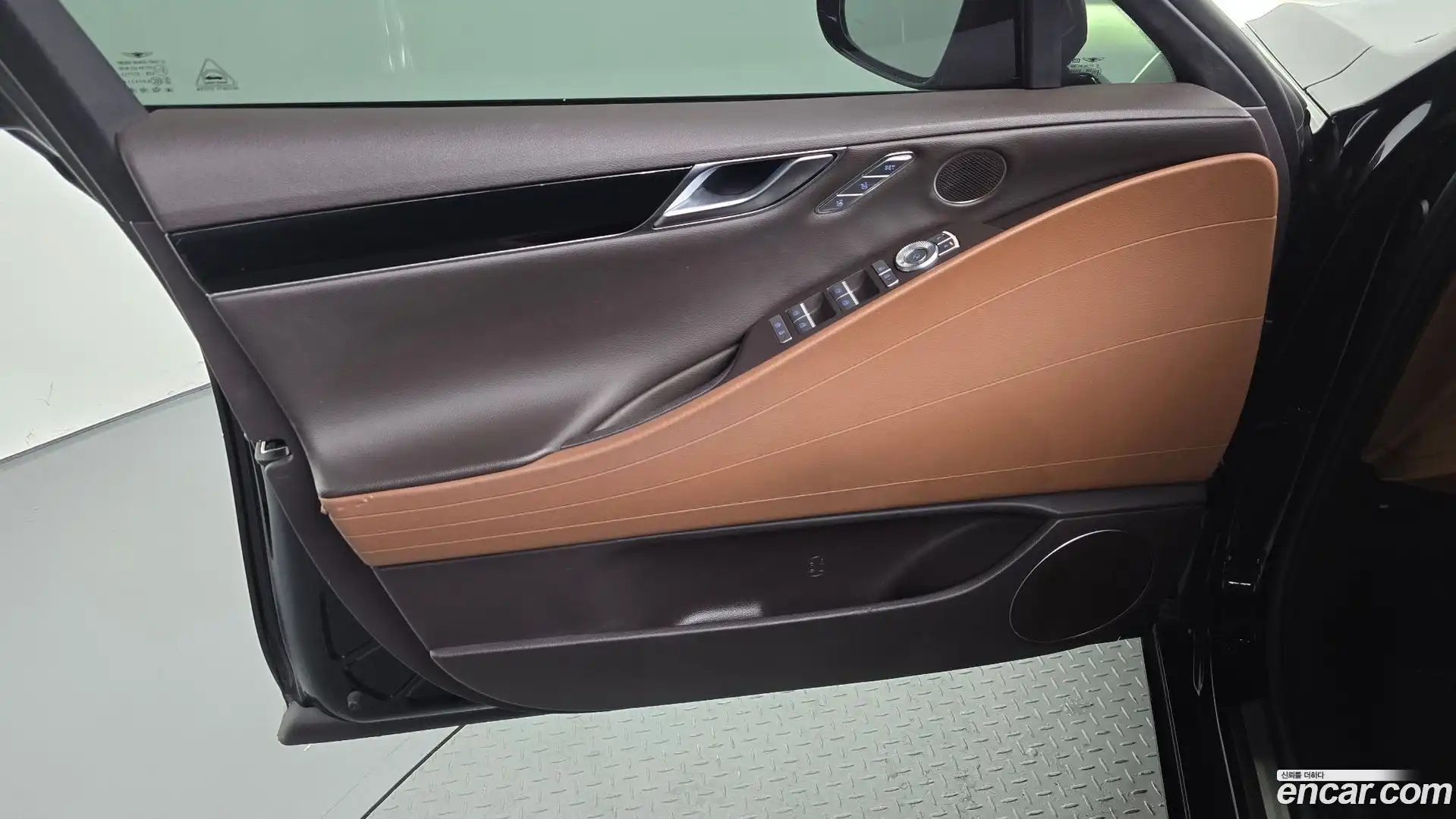 G80 Genesis 2022.8-INNER-034