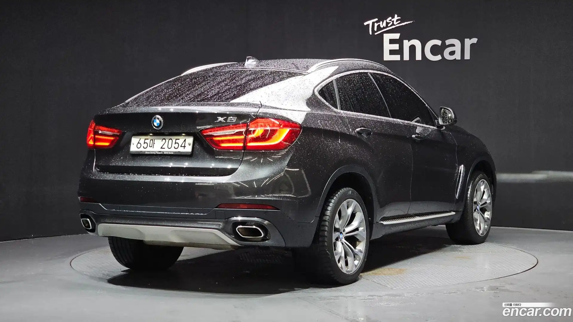 X6 BMW 2018.0-OUTER-002