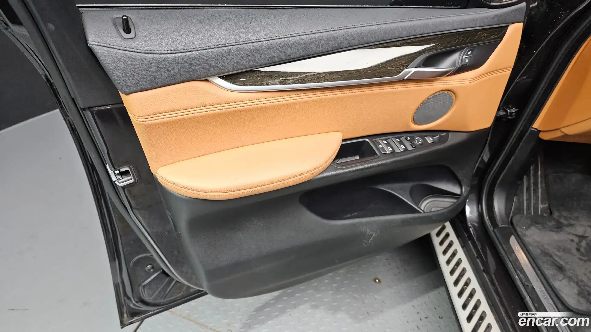X6 BMW 2018.0-INNER-034