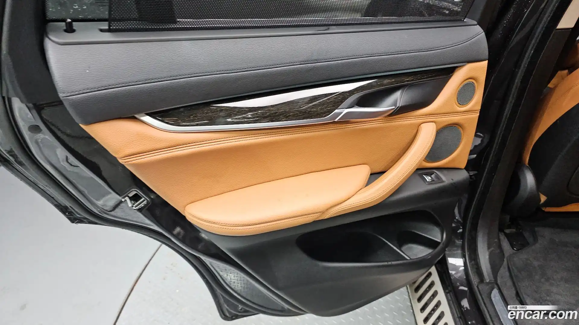X6 BMW 2018.0-INNER-035