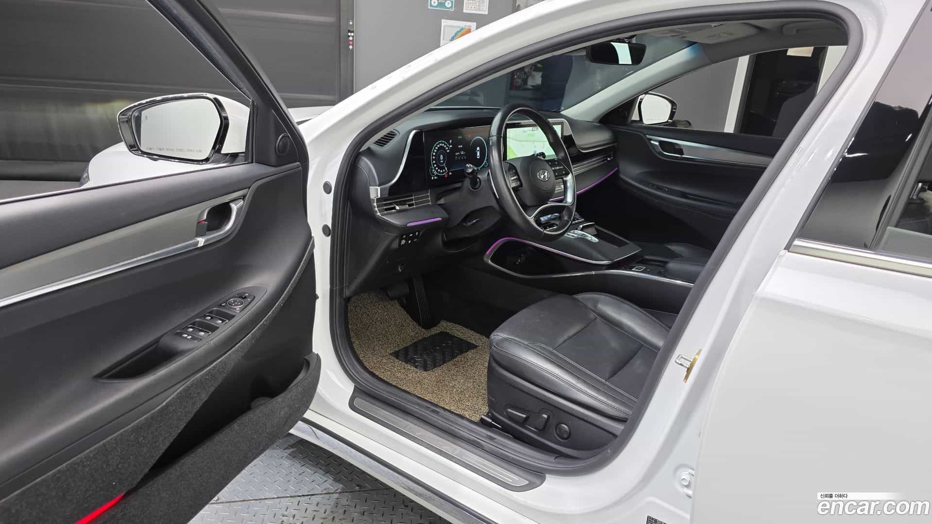 Grandeur Hyundai 2021.5-INNER-010