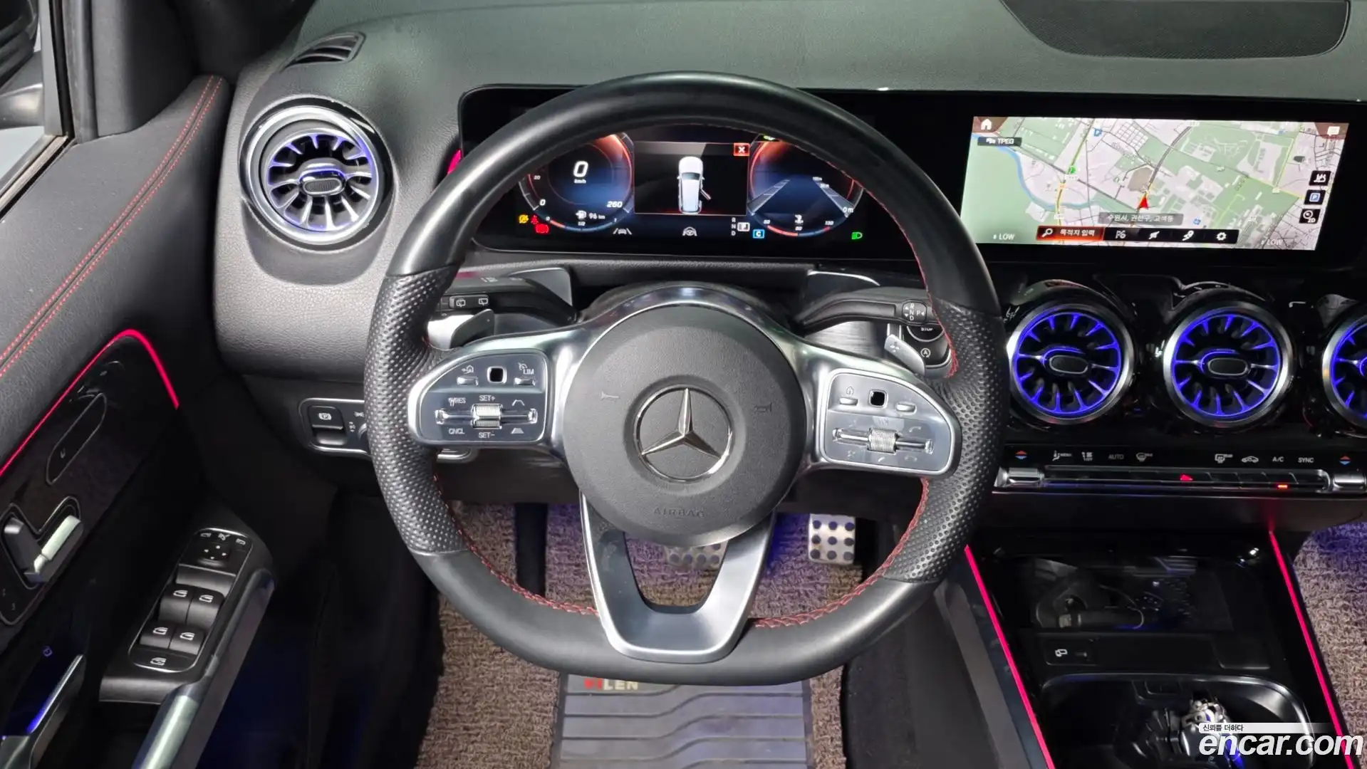 GLB-Class Mercedes-Benz 2023.8-OPTION-017
