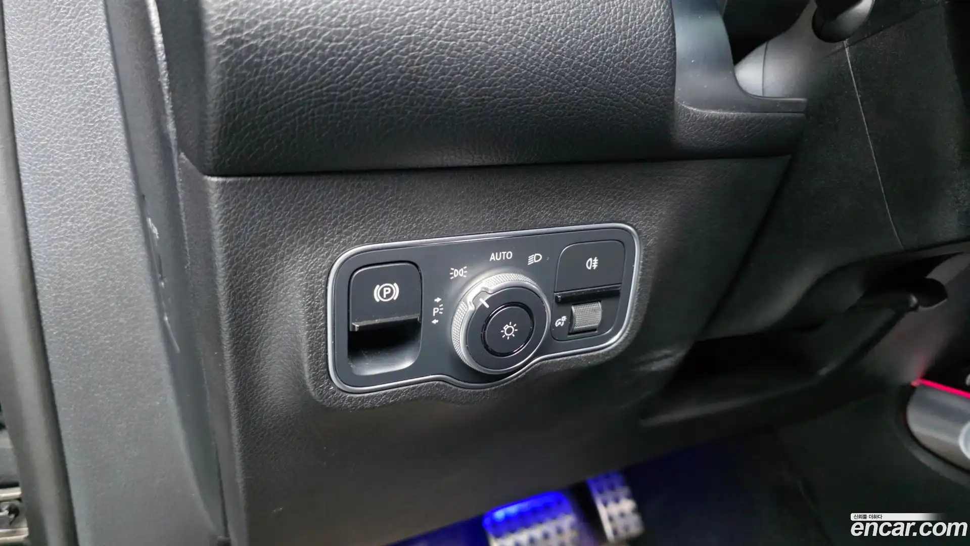 GLB-Class Mercedes-Benz 2023.8-OPTION-021