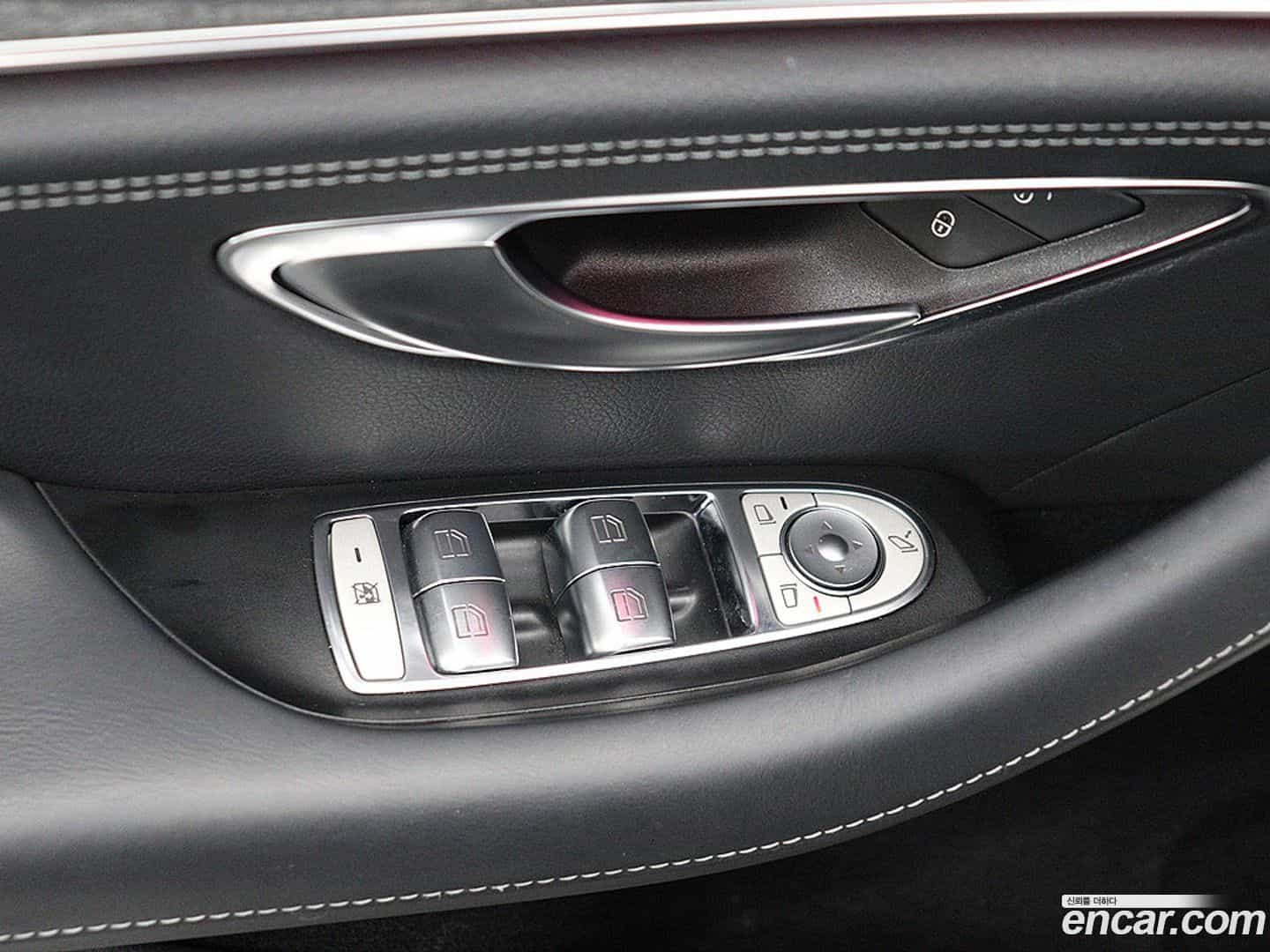CLS-Class Mercedes-Benz 2020.4-INNER-010