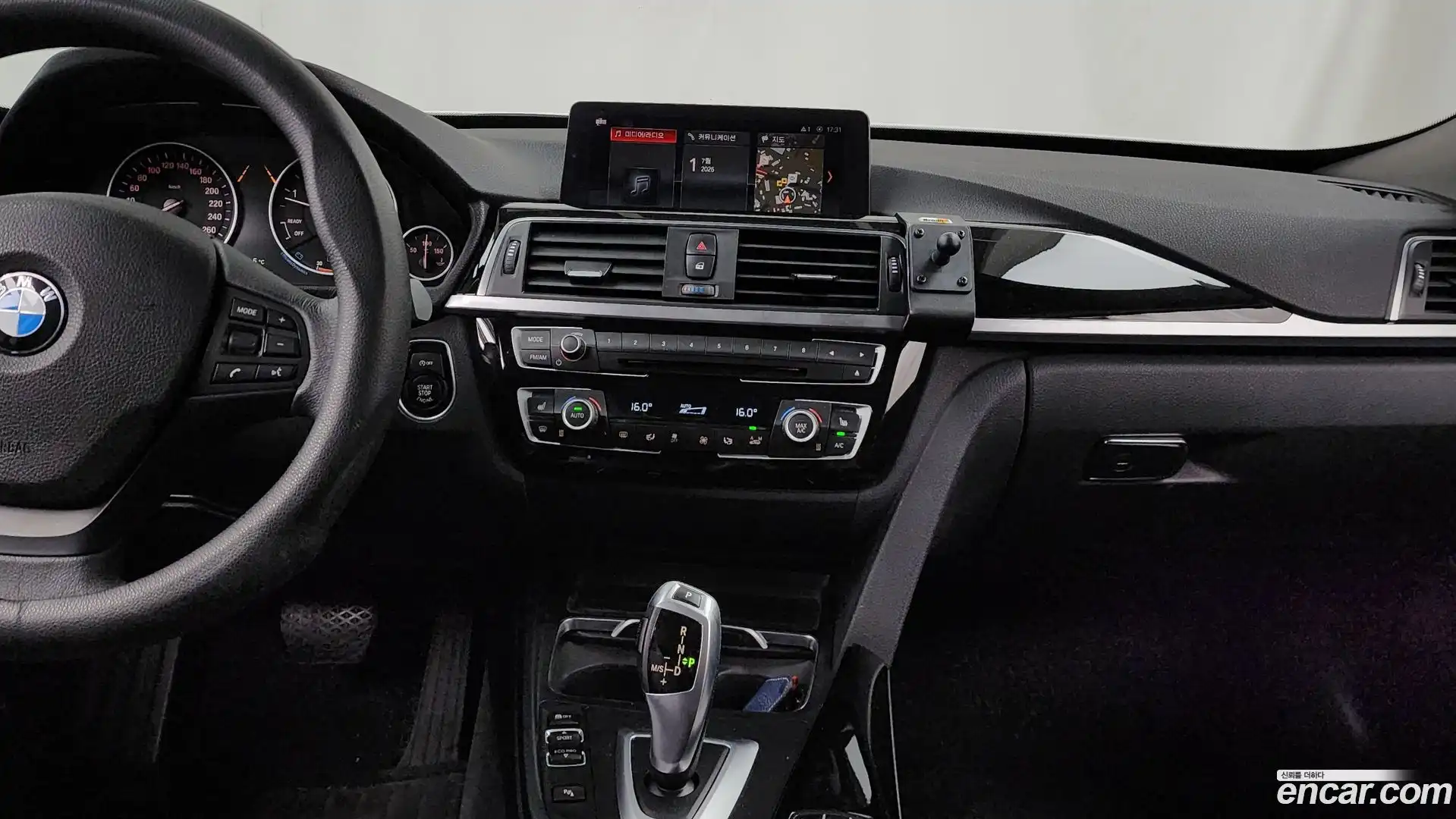 Gran Turismo BMW 2018.0-OPTION-018